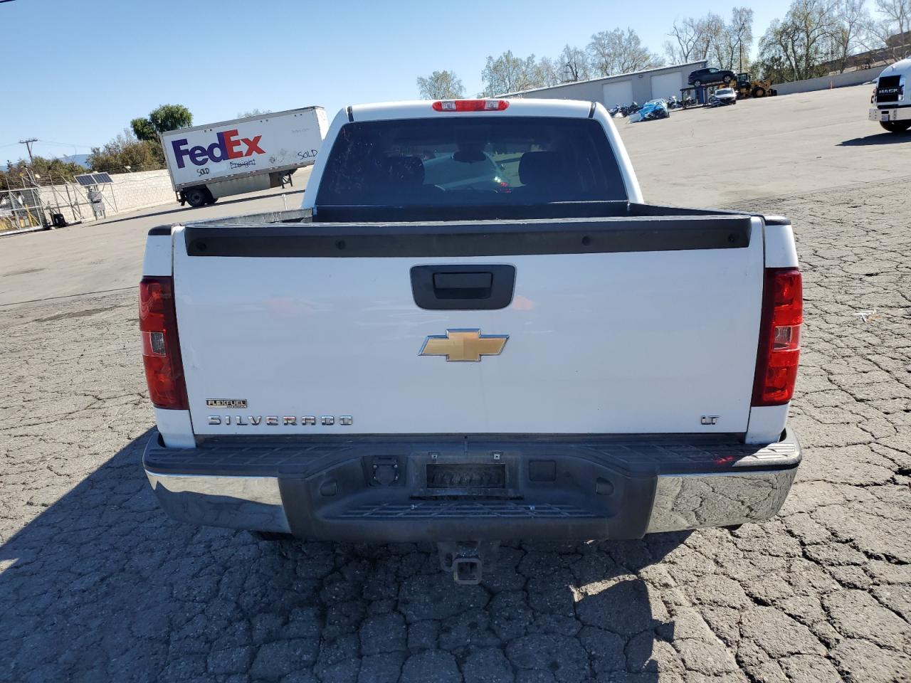 2011 Chevrolet Silverado - Image 6