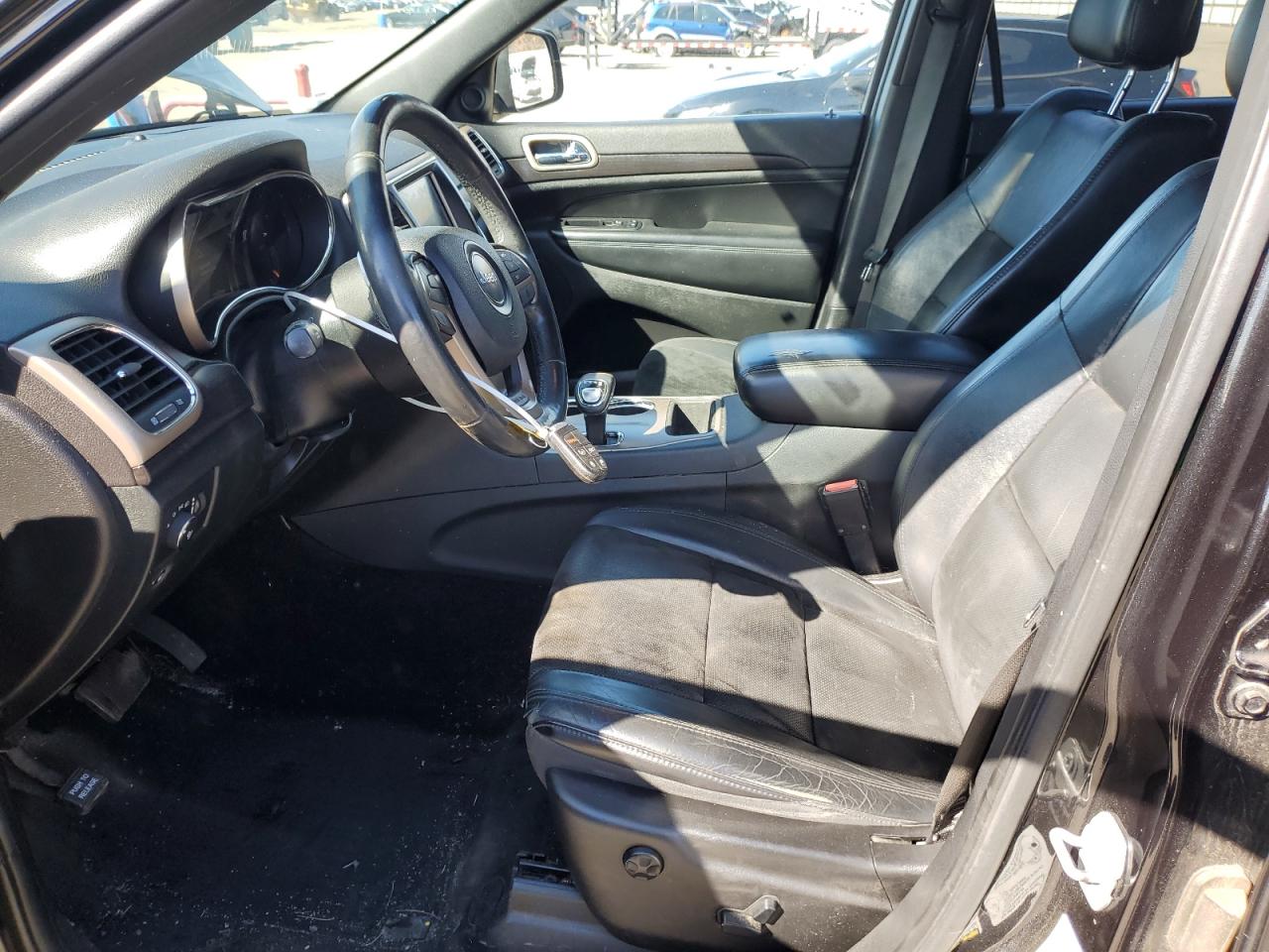 2015 Jeep Grand Cherokee - Image 7