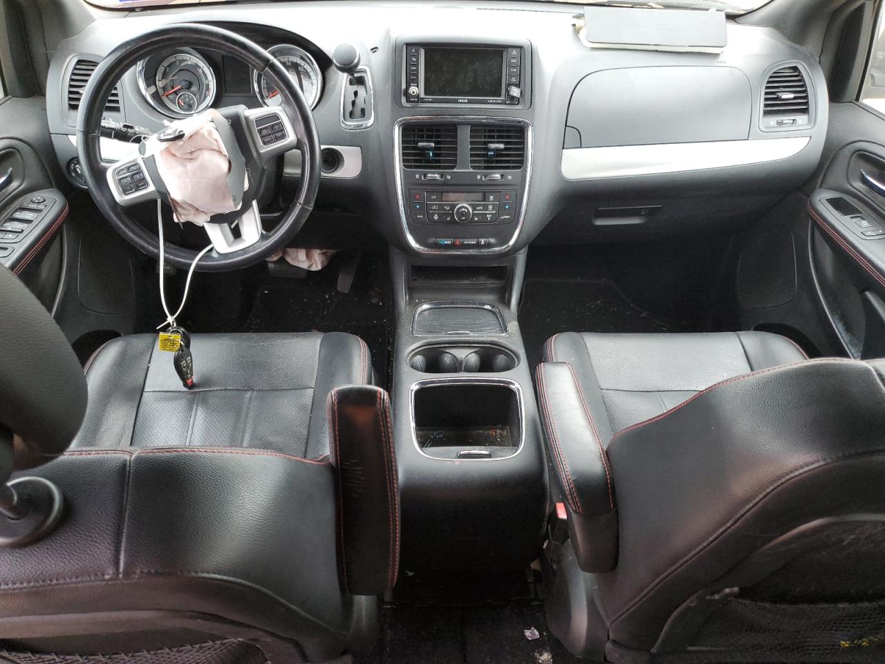 2019 Dodge Caravan - Image 8