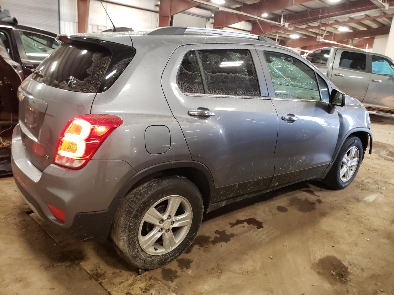 2020 Chevrolet Trax - Image 3