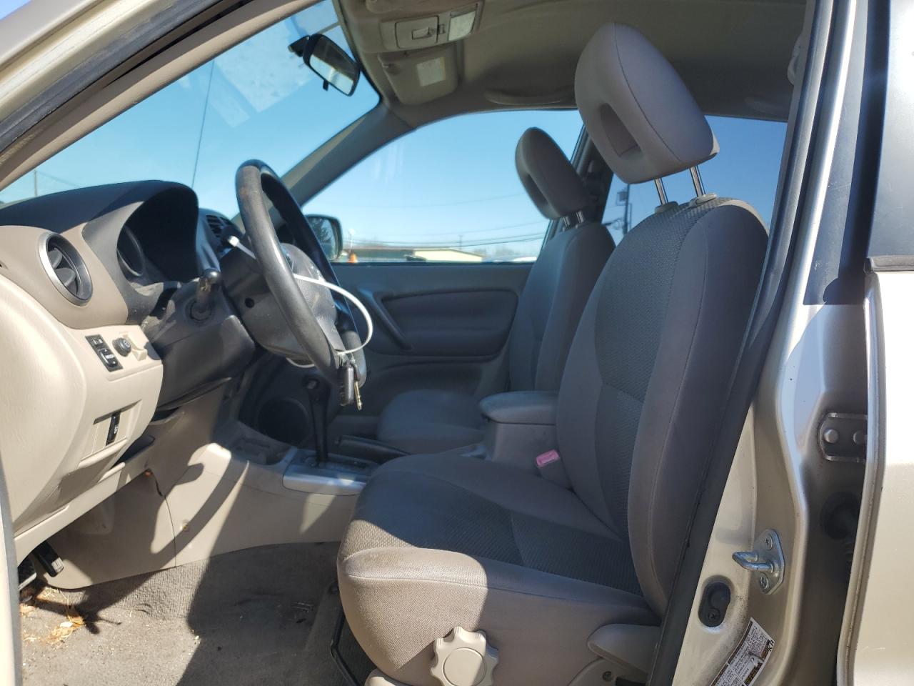 2005 Toyota RAV 4 - Image 7