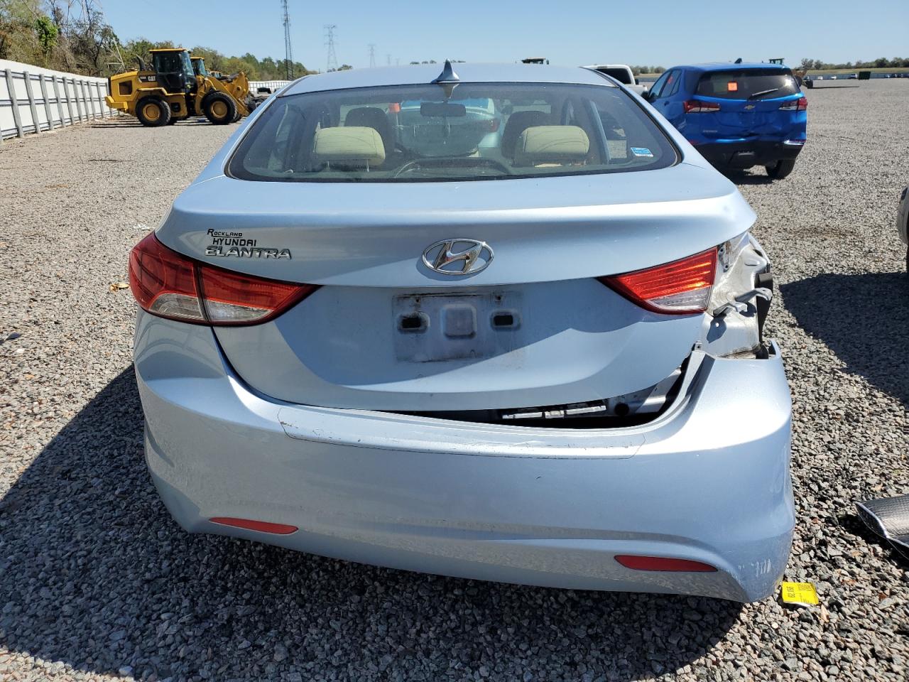 2011 Hyundai Elantra - Image 6