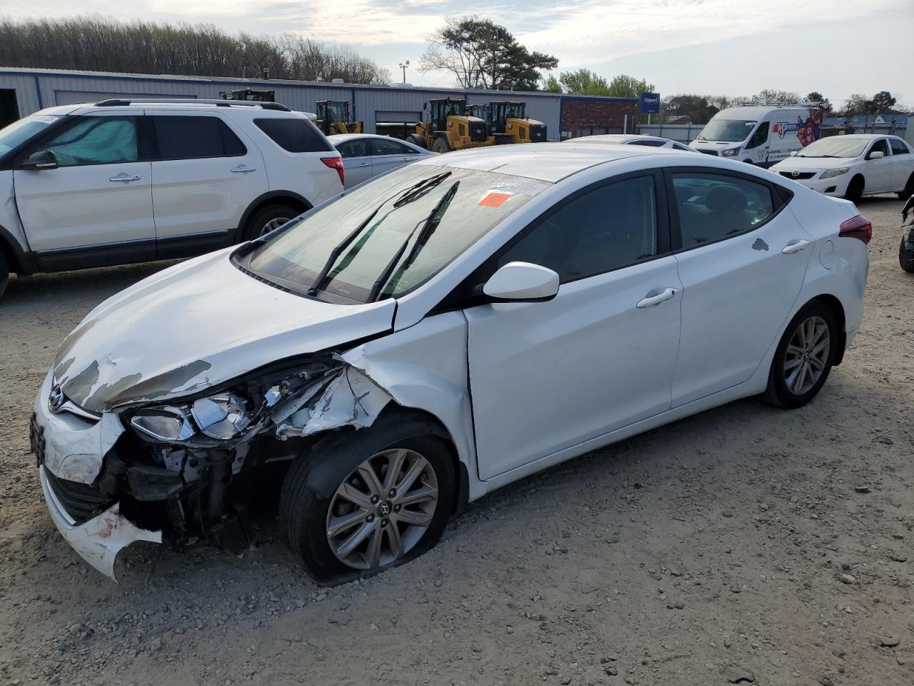 2015 Hyundai Elantra Se na sprzedaż w Hampton, VA - Front End