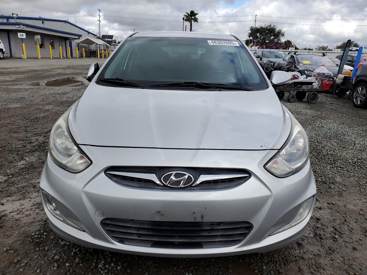 2013 Hyundai Accent - Image 5