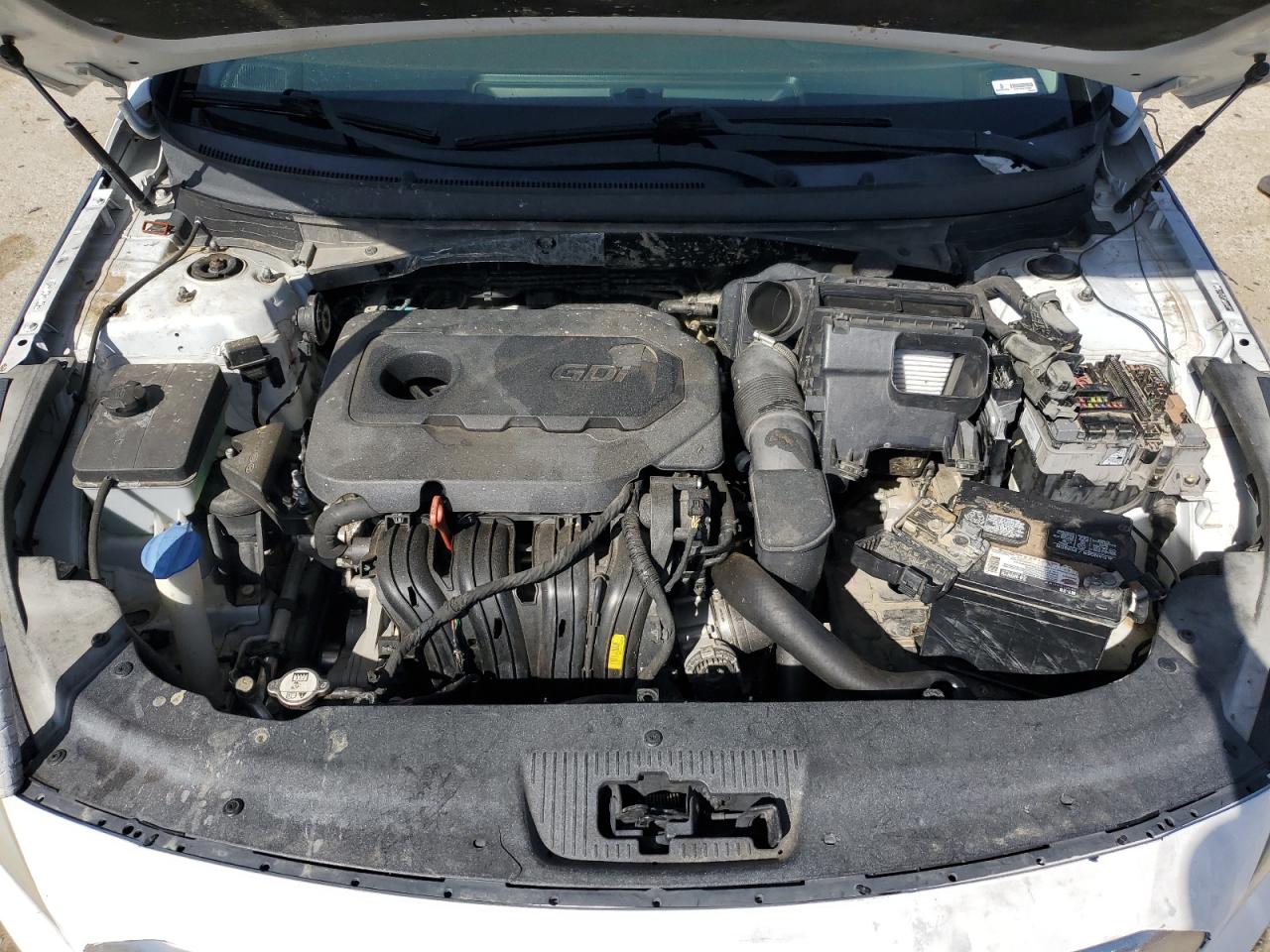 2016 Hyundai Sonata - Image 11