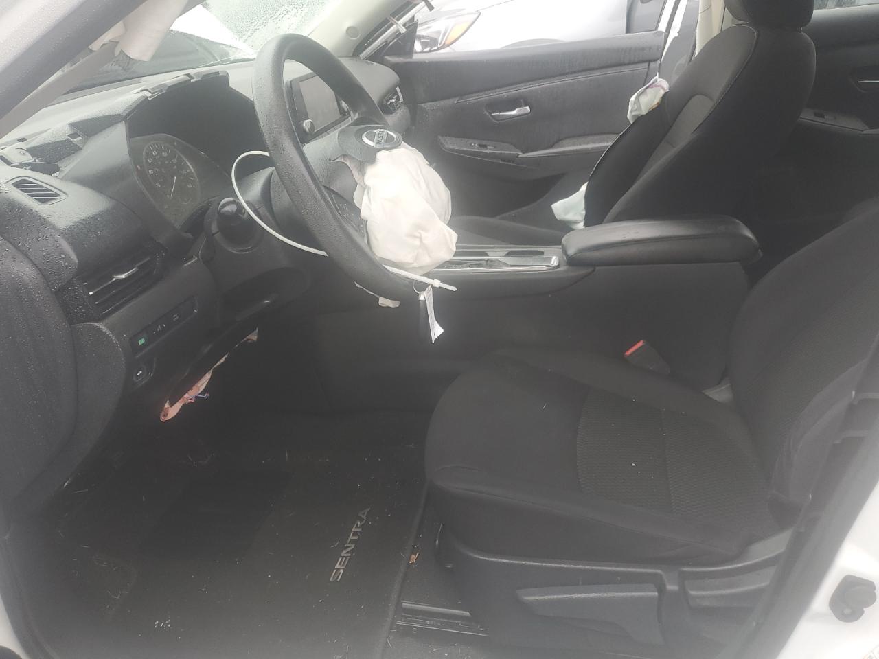 2020 Nissan Sentra - Image 7
