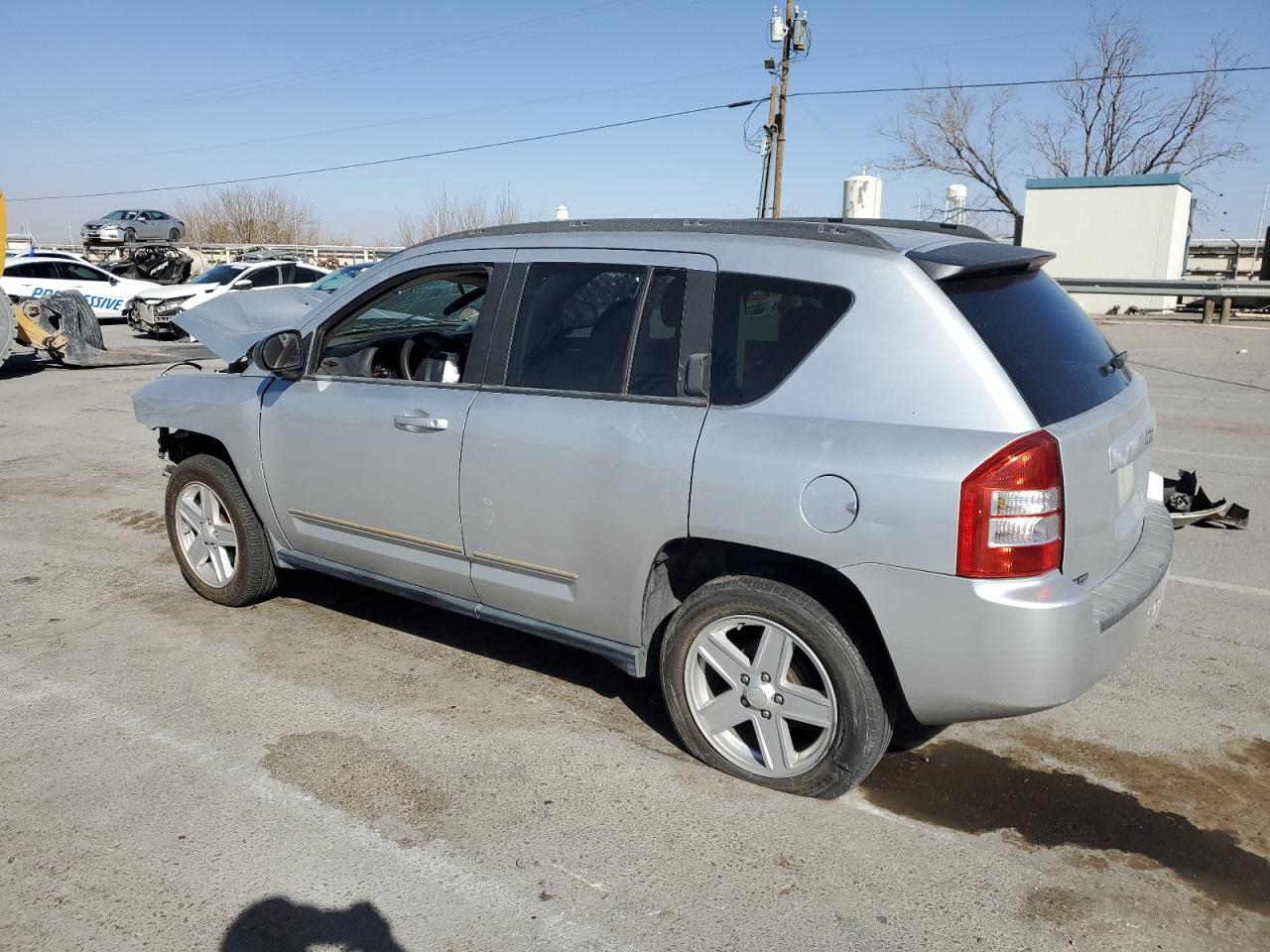 2010 Jeep Compass - Image 2