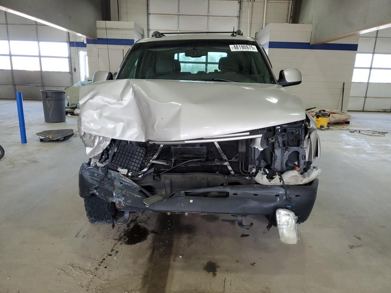 2004 Chevrolet Tahoe - Image 5