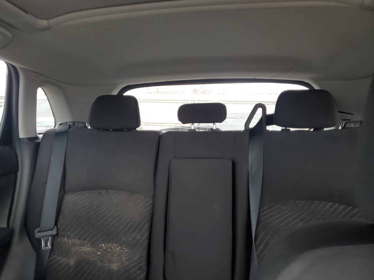 2015 Mitsubishi Outlander - Image 10