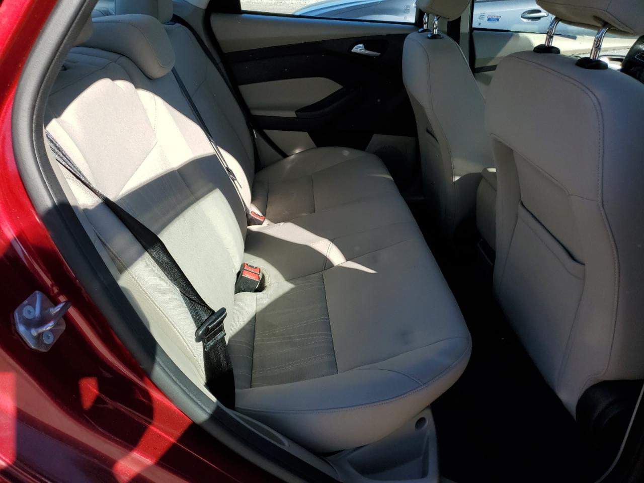 2015 Ford Focus - Image 10
