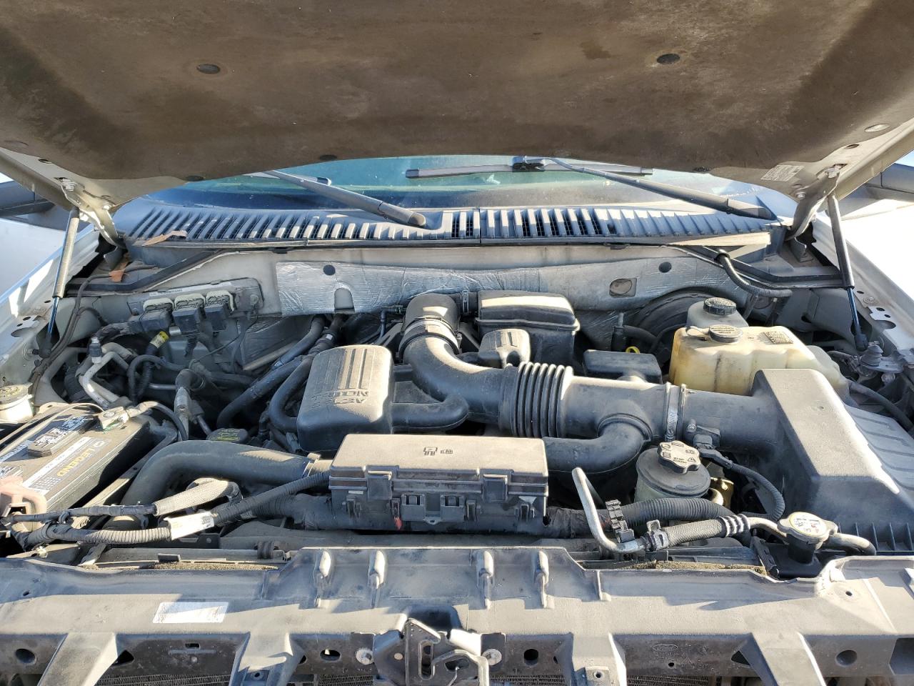 2010 Ford Expedition - Image 12
