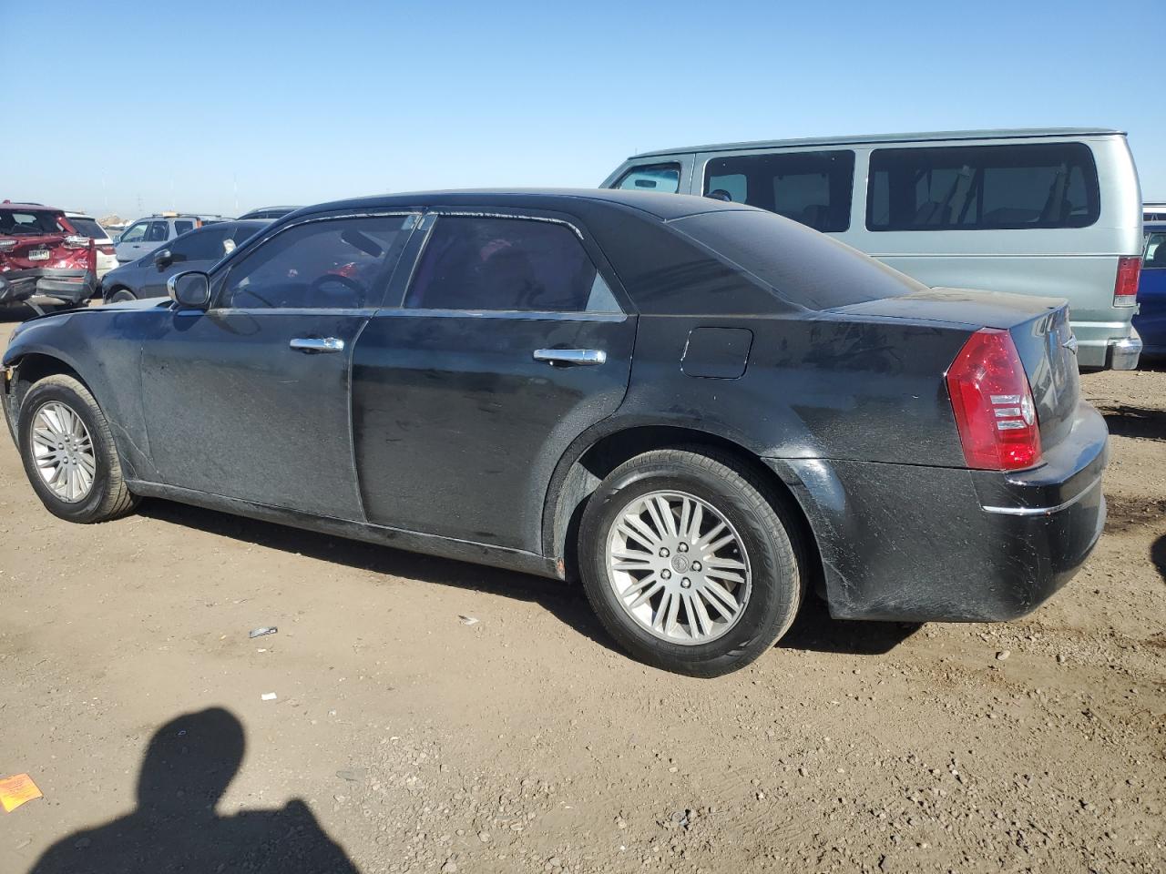 2010 Chrysler 300 - Image 2