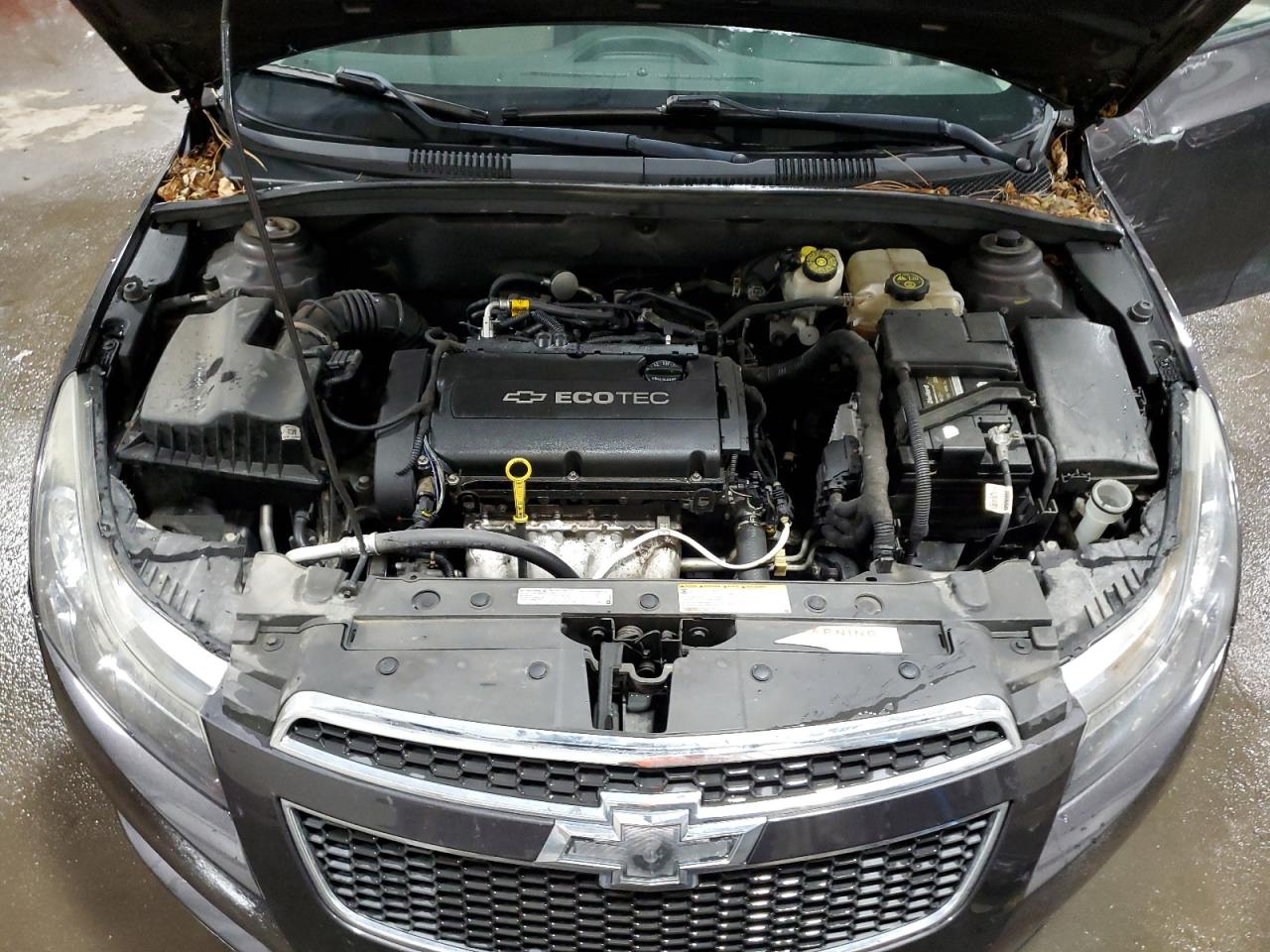 2014 Chevrolet Cruze - Image 12