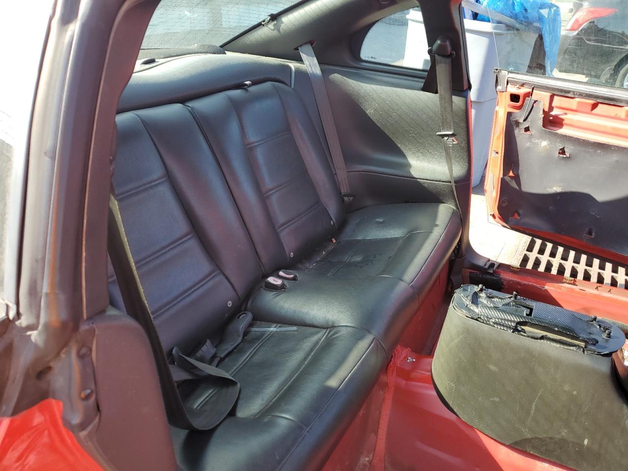 2004 Ford Mustang - Image 10