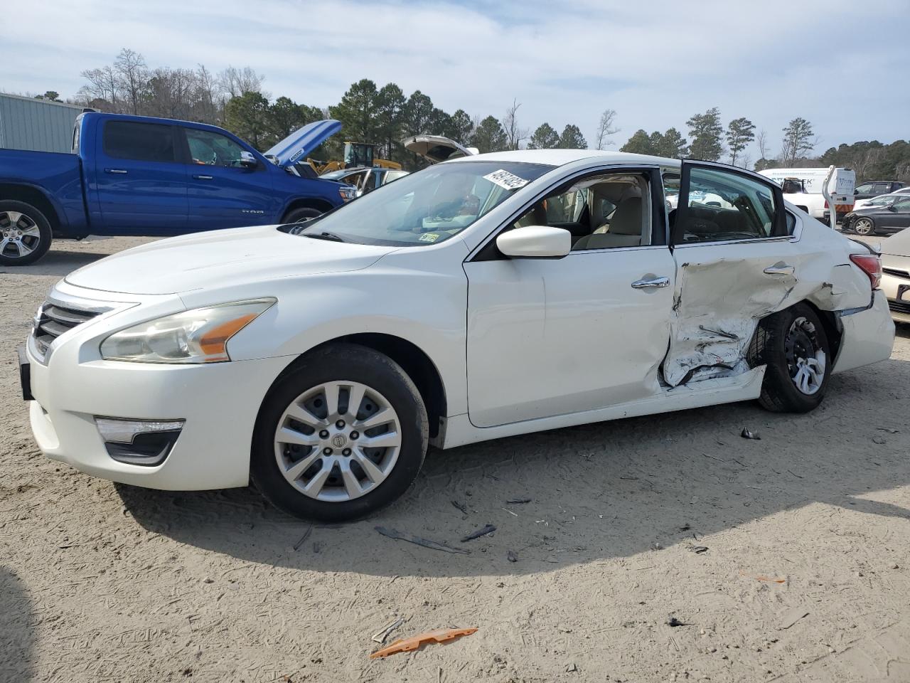 2013 Nissan Altima - Image 1