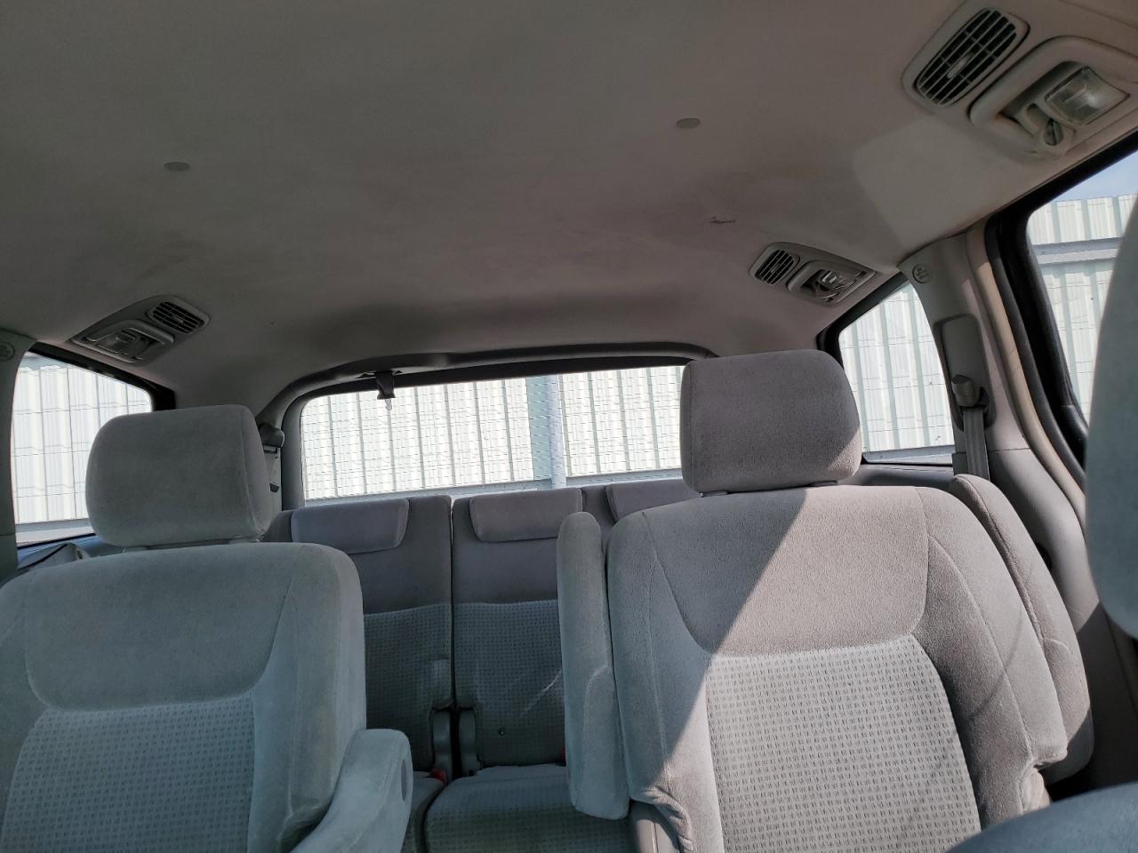 2008 Toyota Sienna - Image 10
