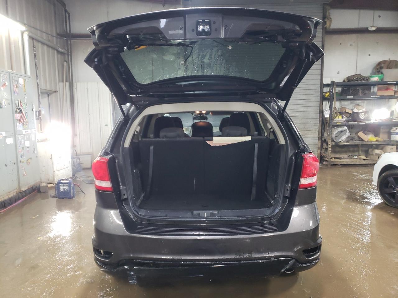 2017 Dodge Journey - Image 6