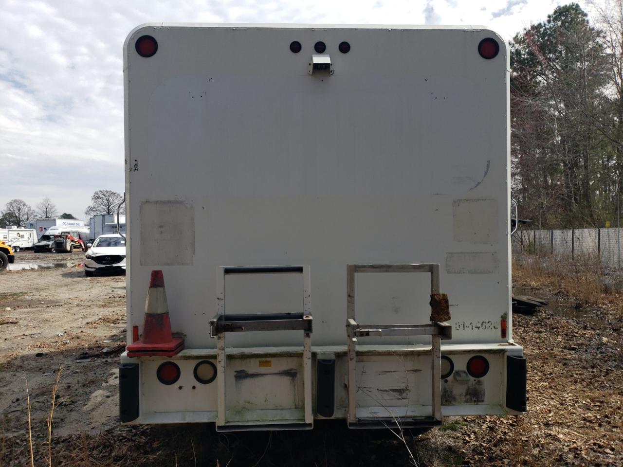 2015 Isuzu Nrr VIN: JALE5W164F7300555 Lot: 67761804