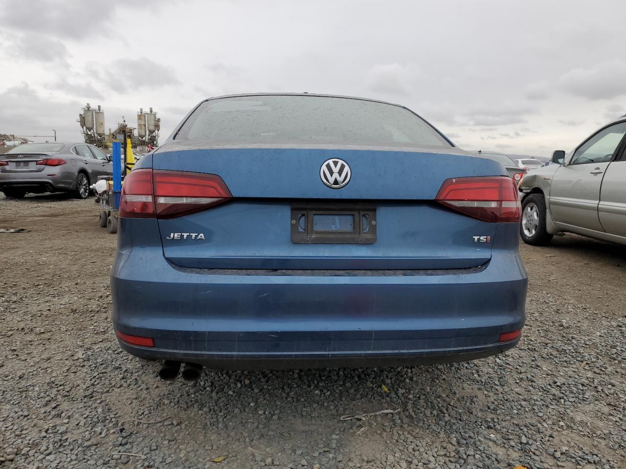 2016 Volkswagen Jetta - Image 6