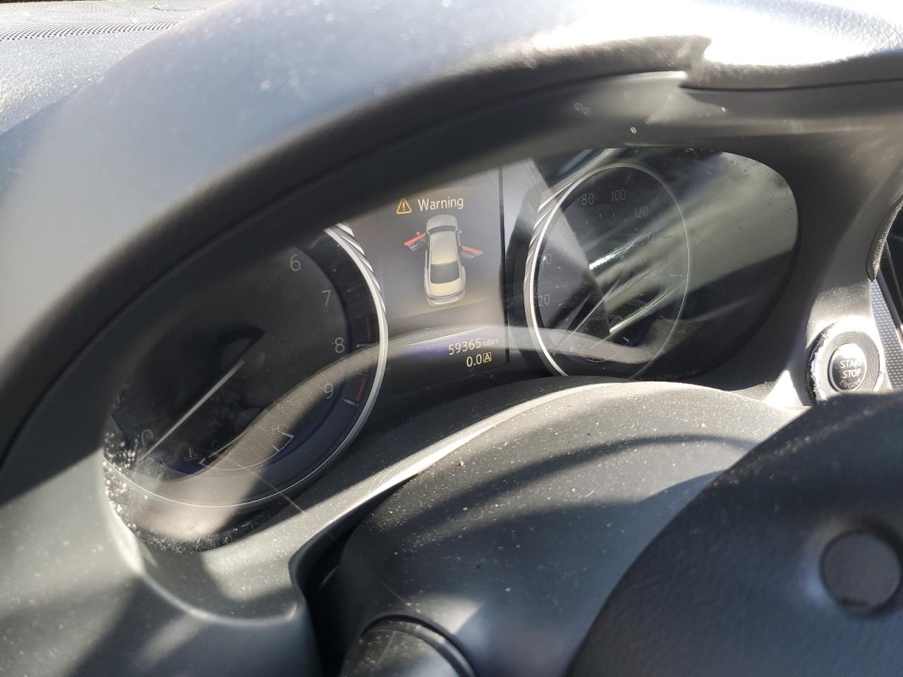 2015 Infiniti Q50 - Image 9