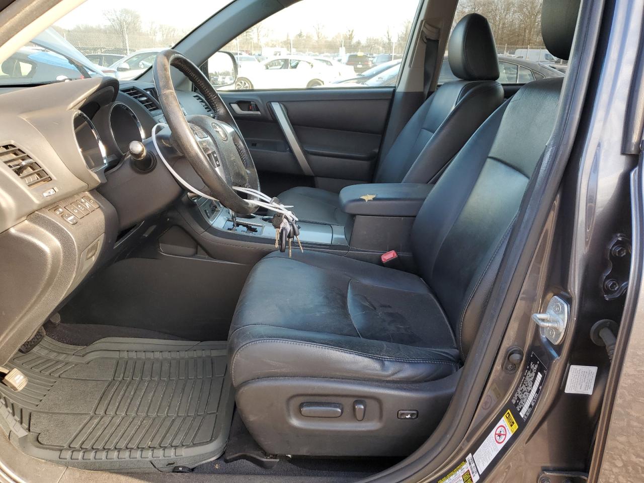 2012 Toyota Highlander Base VIN: PA-MCH1805 Lot: 47326825