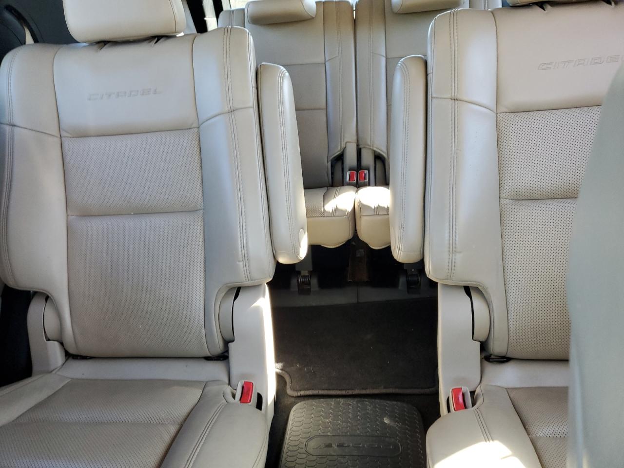 2013 Dodge Durango - Image 10