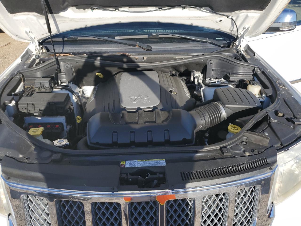 2013 Jeep Grand Cherokee - Image 12