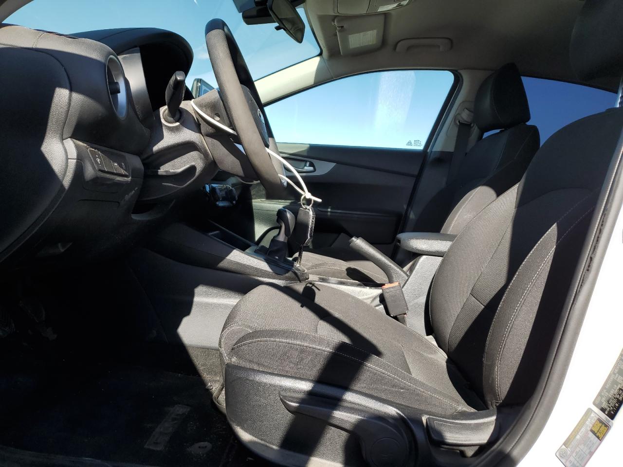 2019 Kia Forte - Image 7