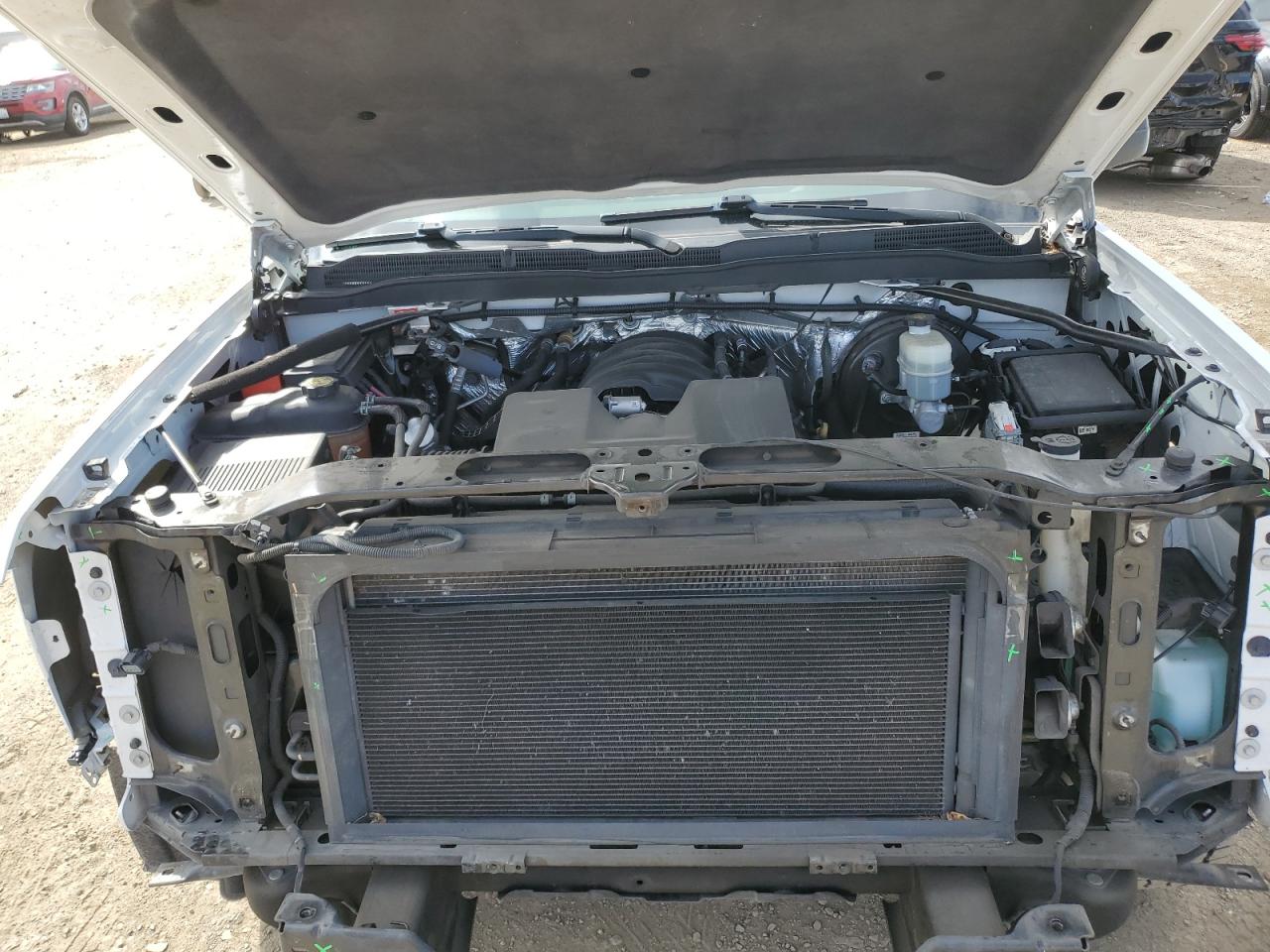2014 Chevrolet Silverado - Image 11