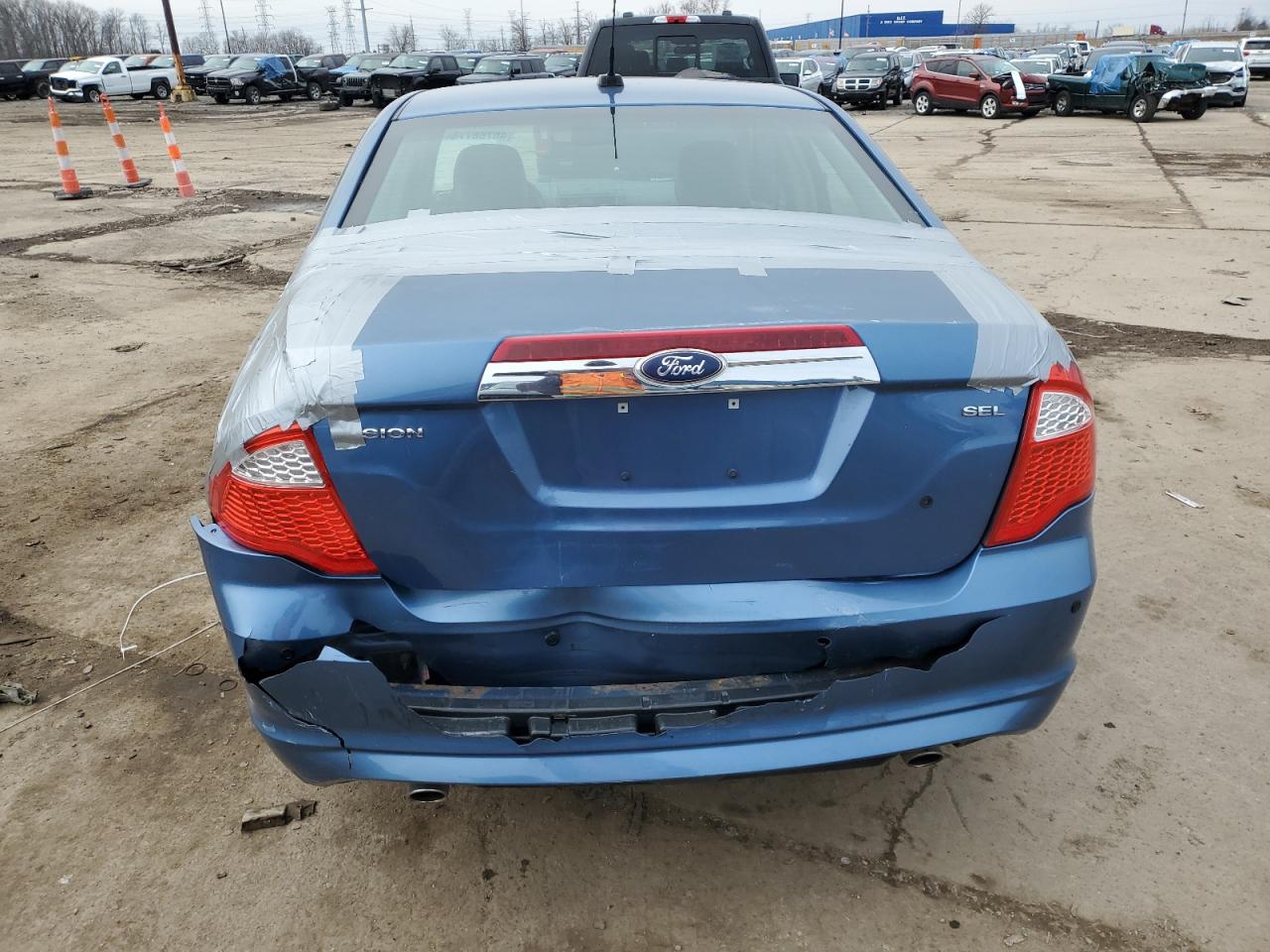 2010 Ford Fusion - Image 6