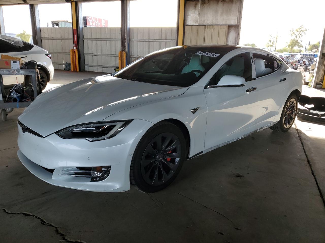 Phoenix, AZ에서 판매 중인 2019 Tesla Model S - Rear End