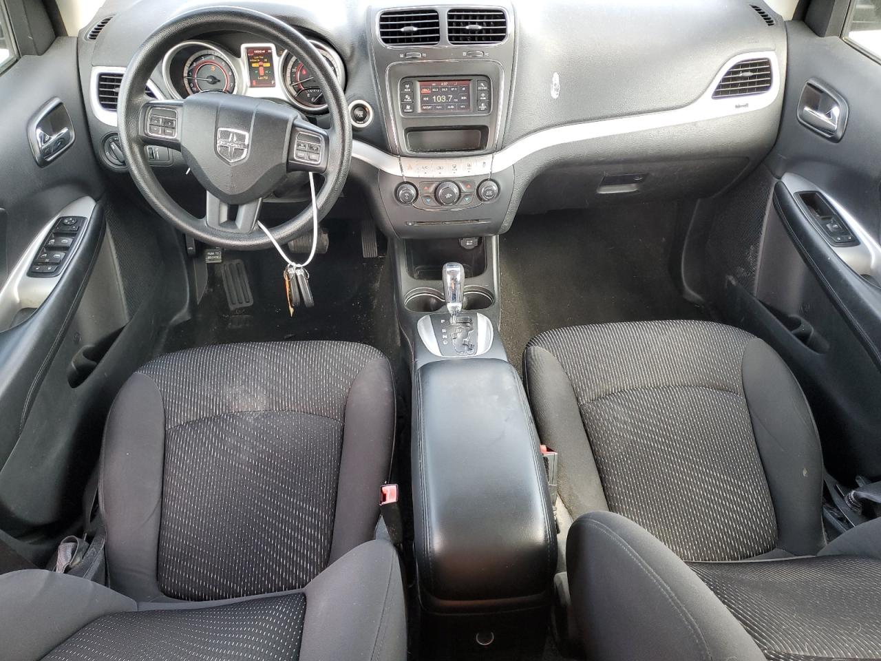 2015 Dodge Journey - Image 8
