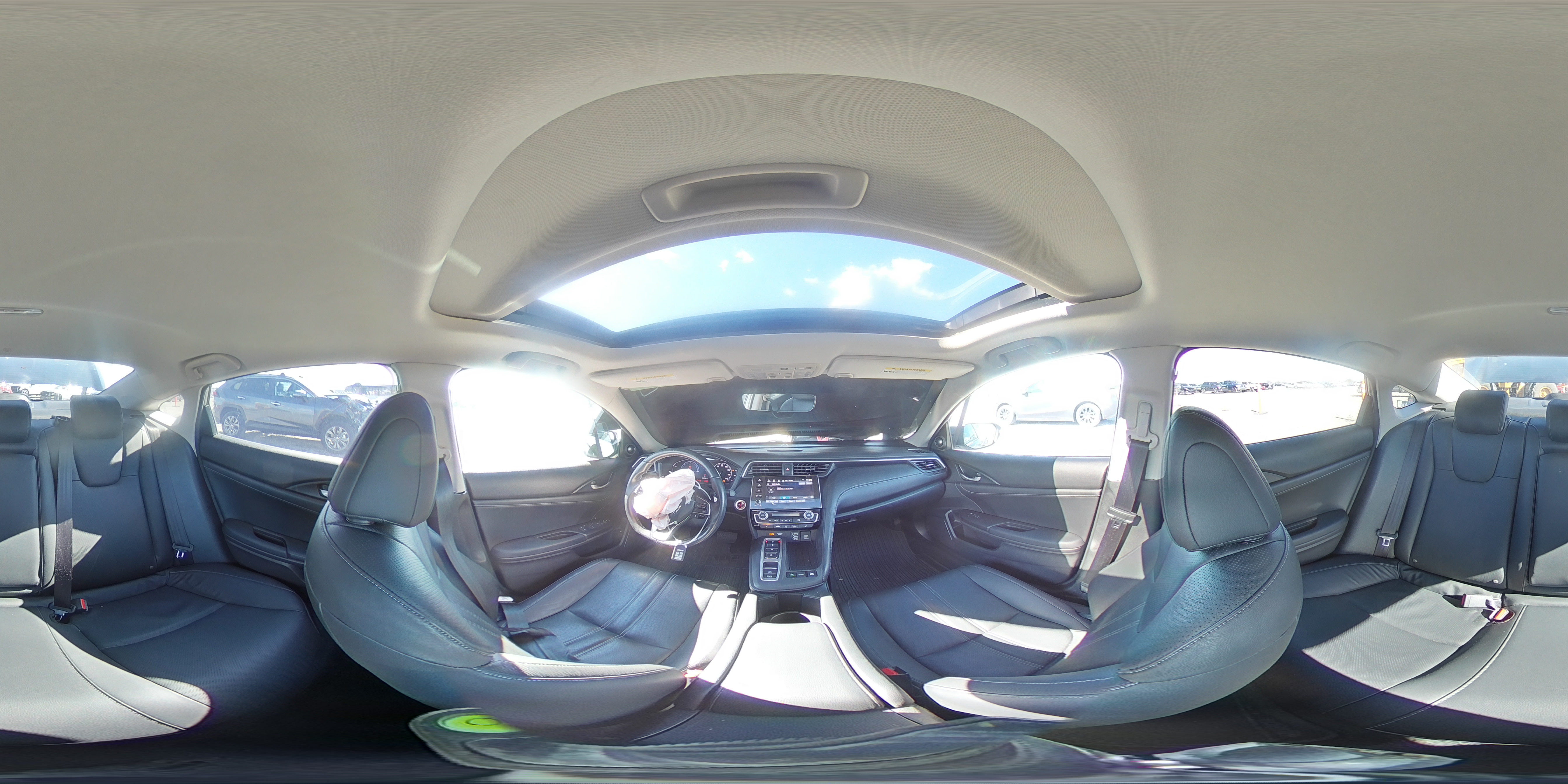 2021 Honda Insight - Image 13
