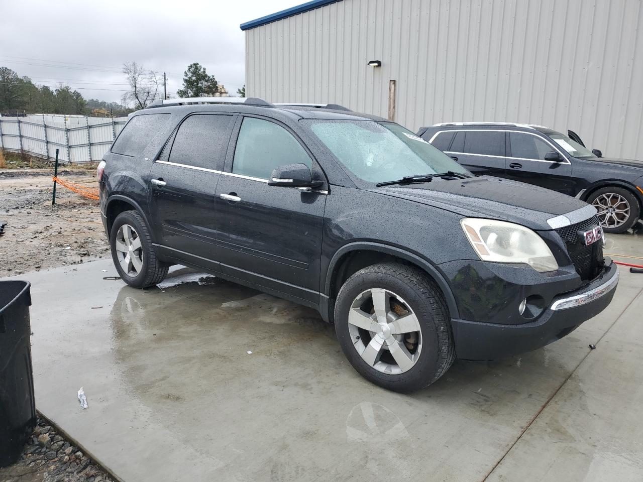 2011 GMC Acadia - Image 4
