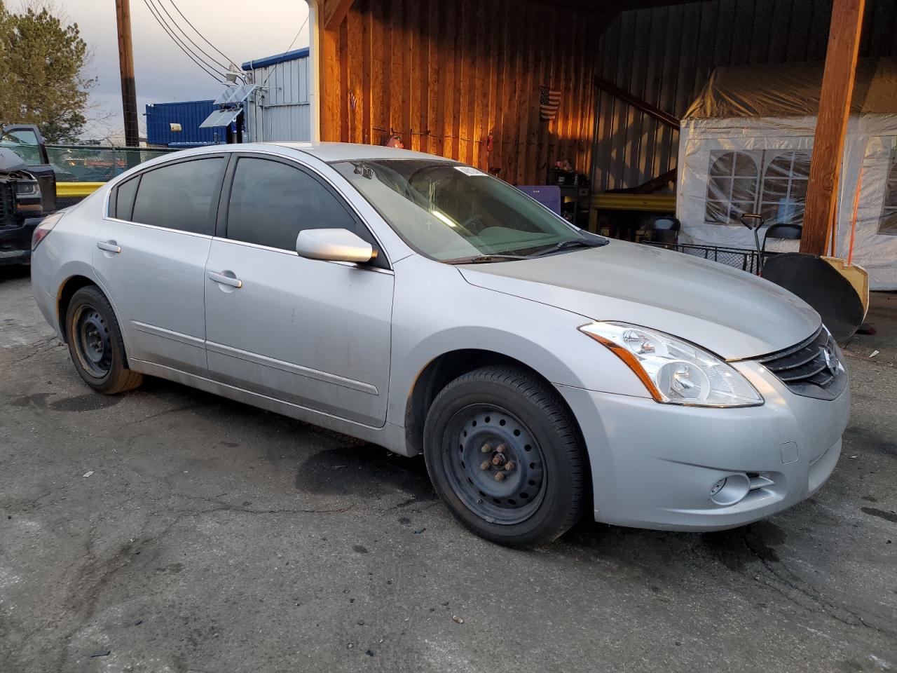 2011 Nissan Altima - Image 4