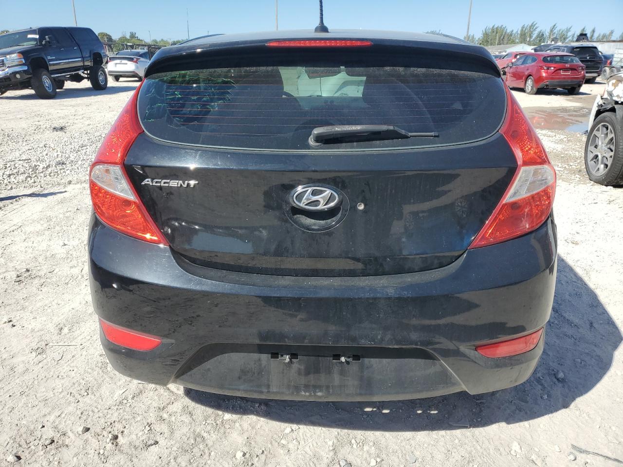 2015 Hyundai Accent - Image 6