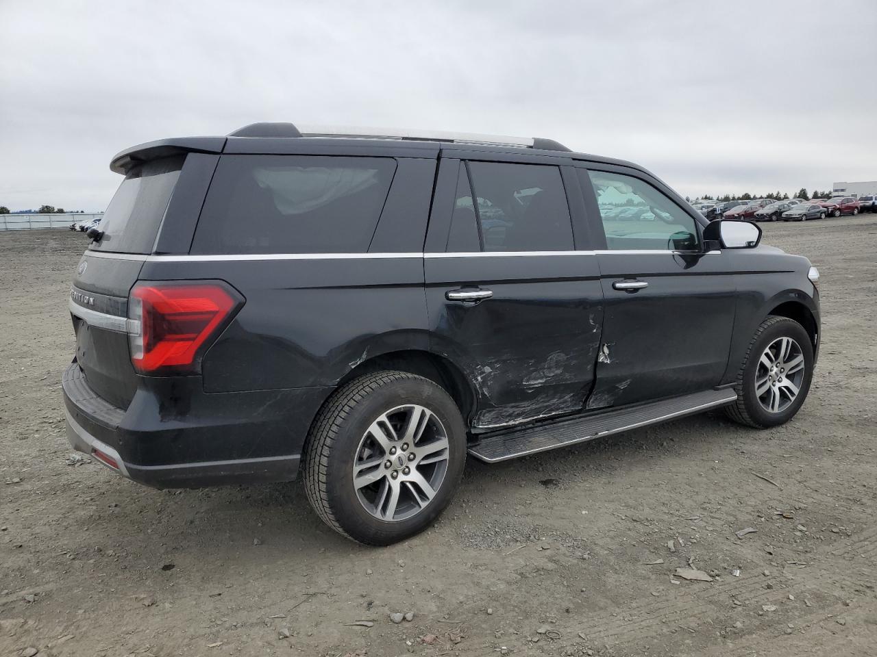 2022 Ford Expedition - Image 3