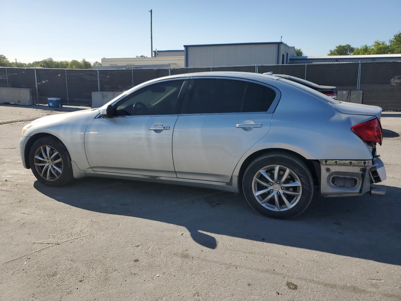 2007 Infiniti G - Image 2