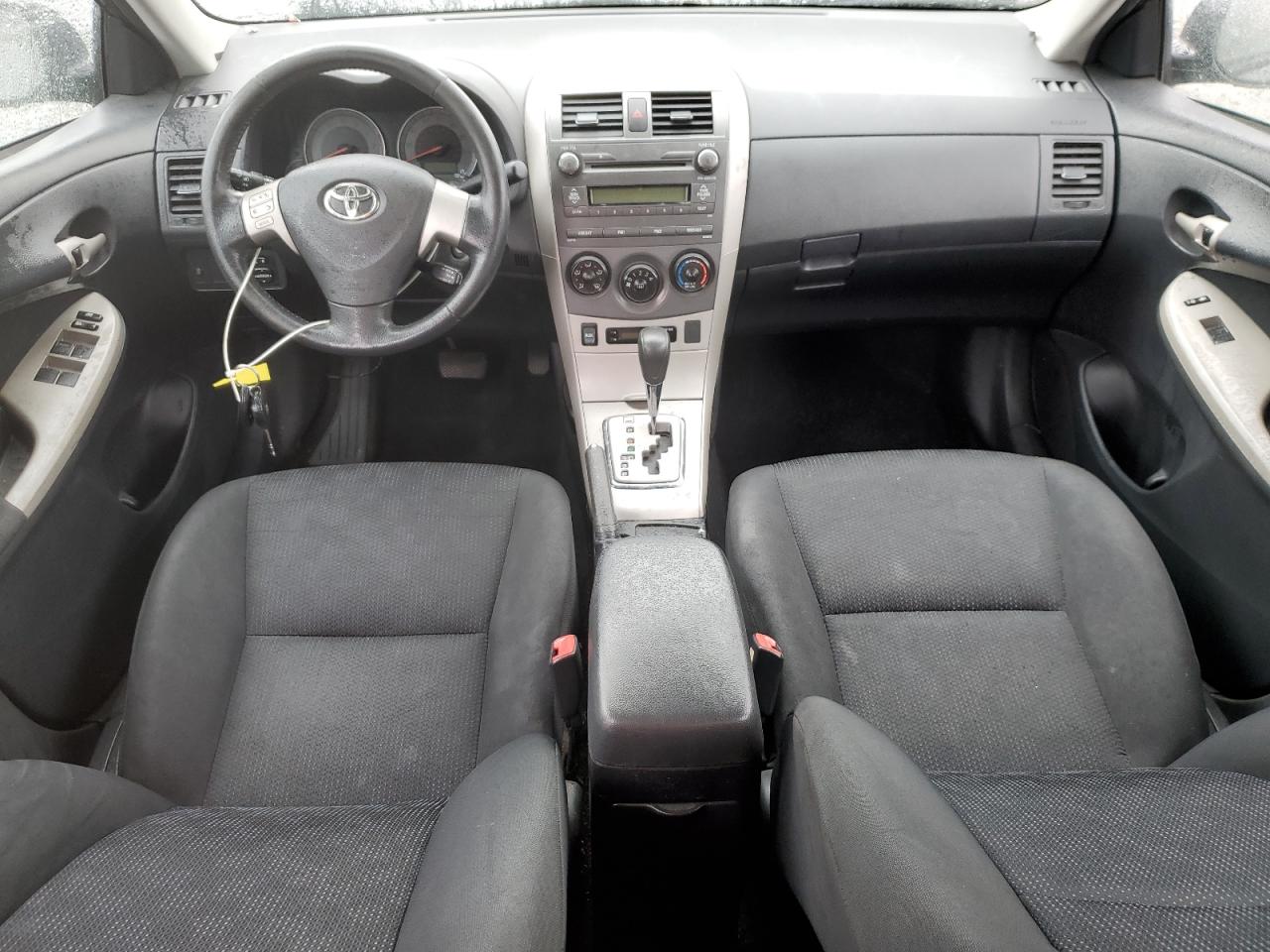 2010 Toyota Corolla - Image 8