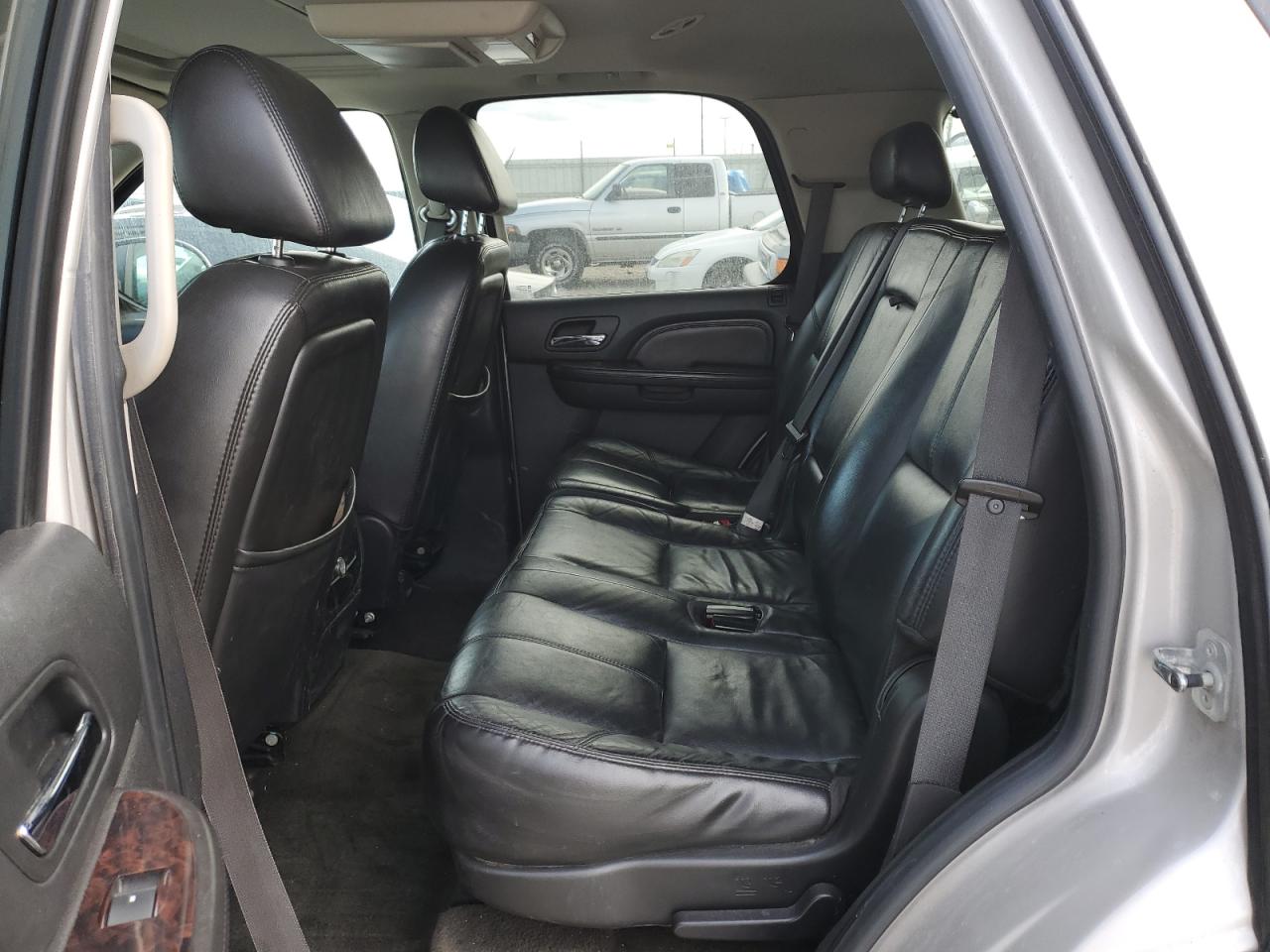 2007 GMC Yukon Denali VIN: 1GKFK63867J338911 Lot: 47505785