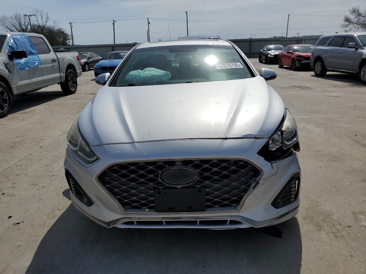 2018 Hyundai Sonata - Image 5