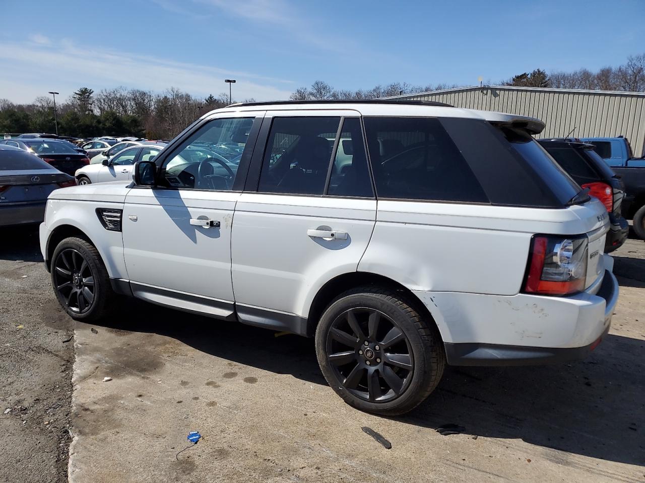 2013 Land Rover Range Rover - Image 2