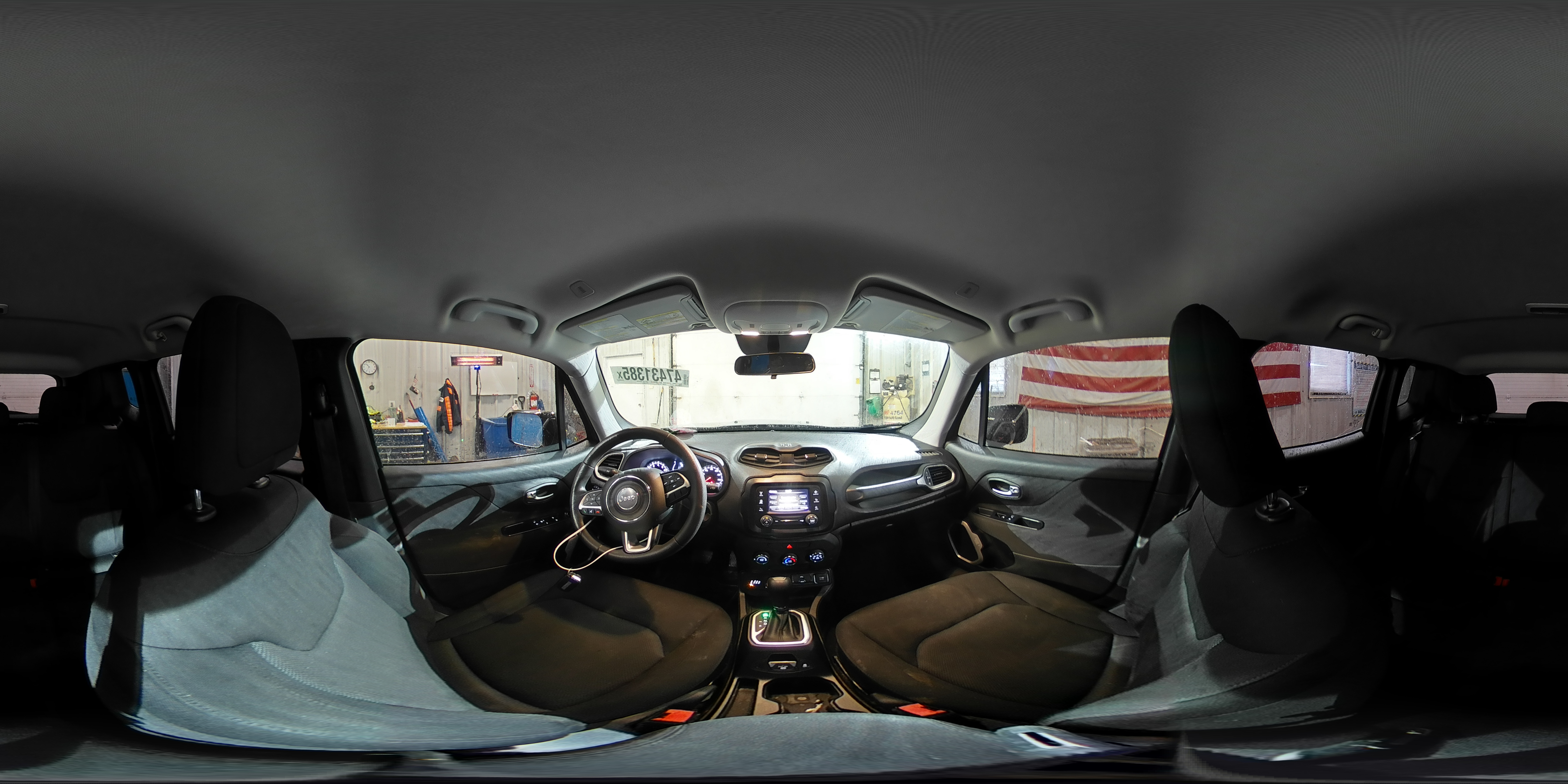 2018 Jeep Renegade - Image 14