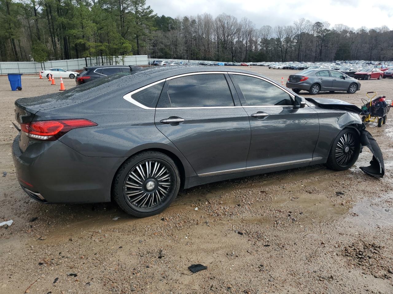 2018 Genesis G80 - Image 3