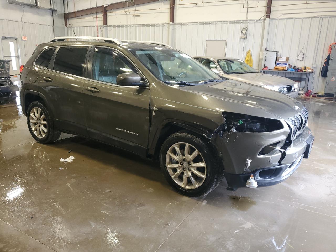 2014 Jeep Grand Cherokee - Image 4