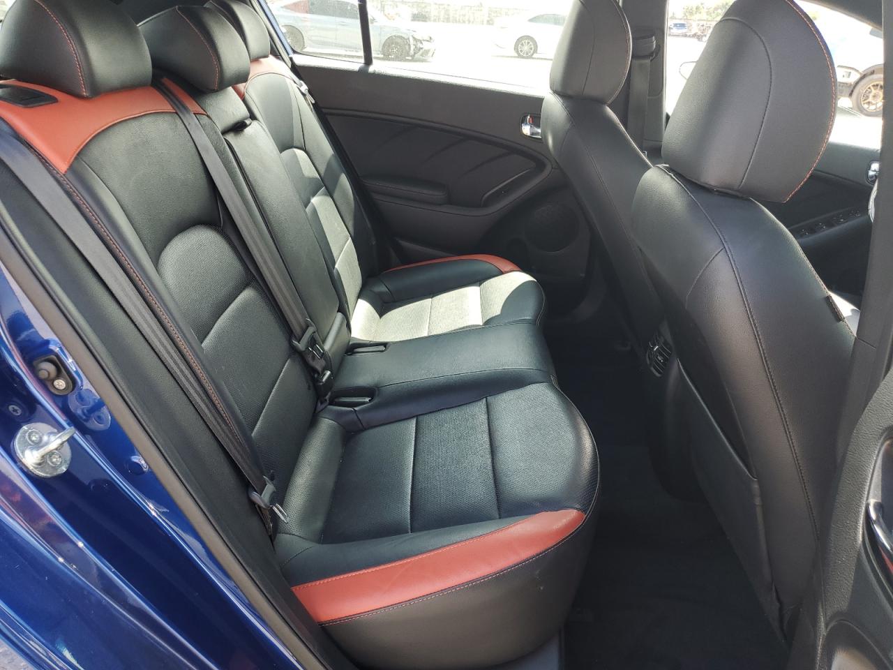 2018 Kia Forte - Image 10