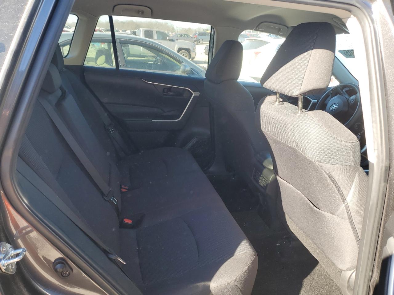 2022 Toyota RAV 4 - Image 11