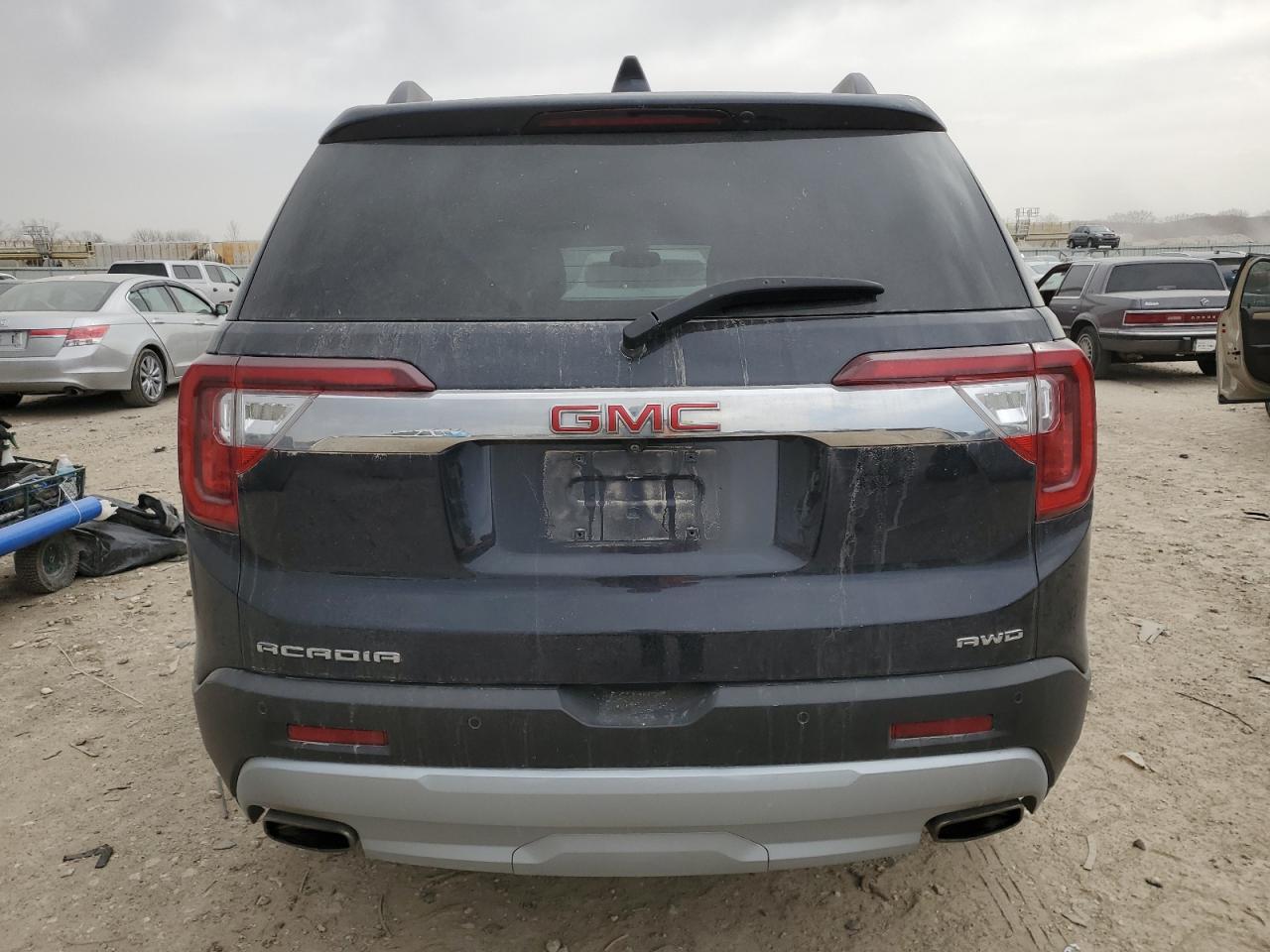 2021 GMC Acadia - Image 6