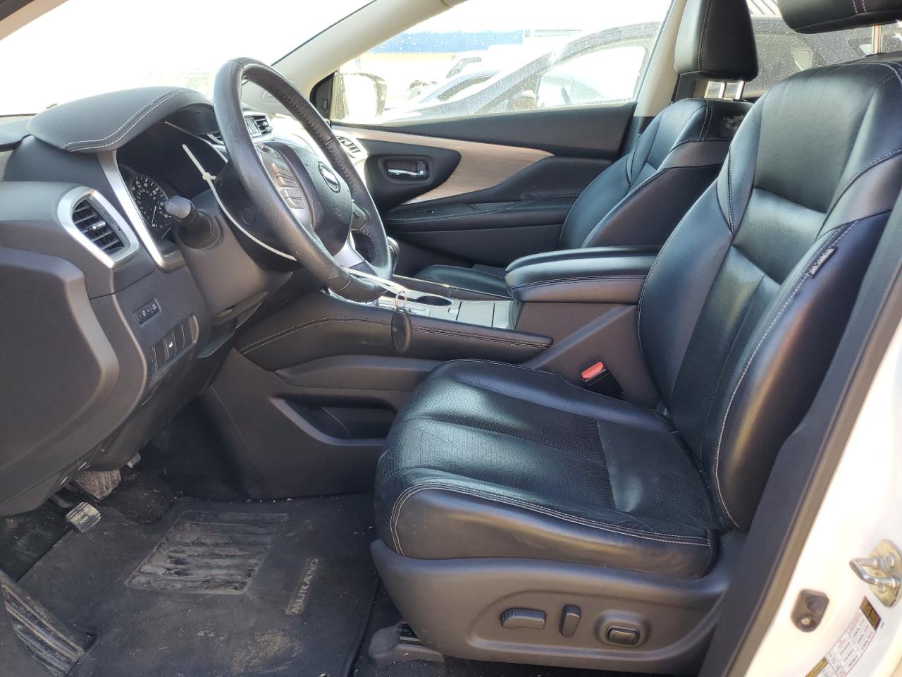 2015 Nissan Murano - Image 7