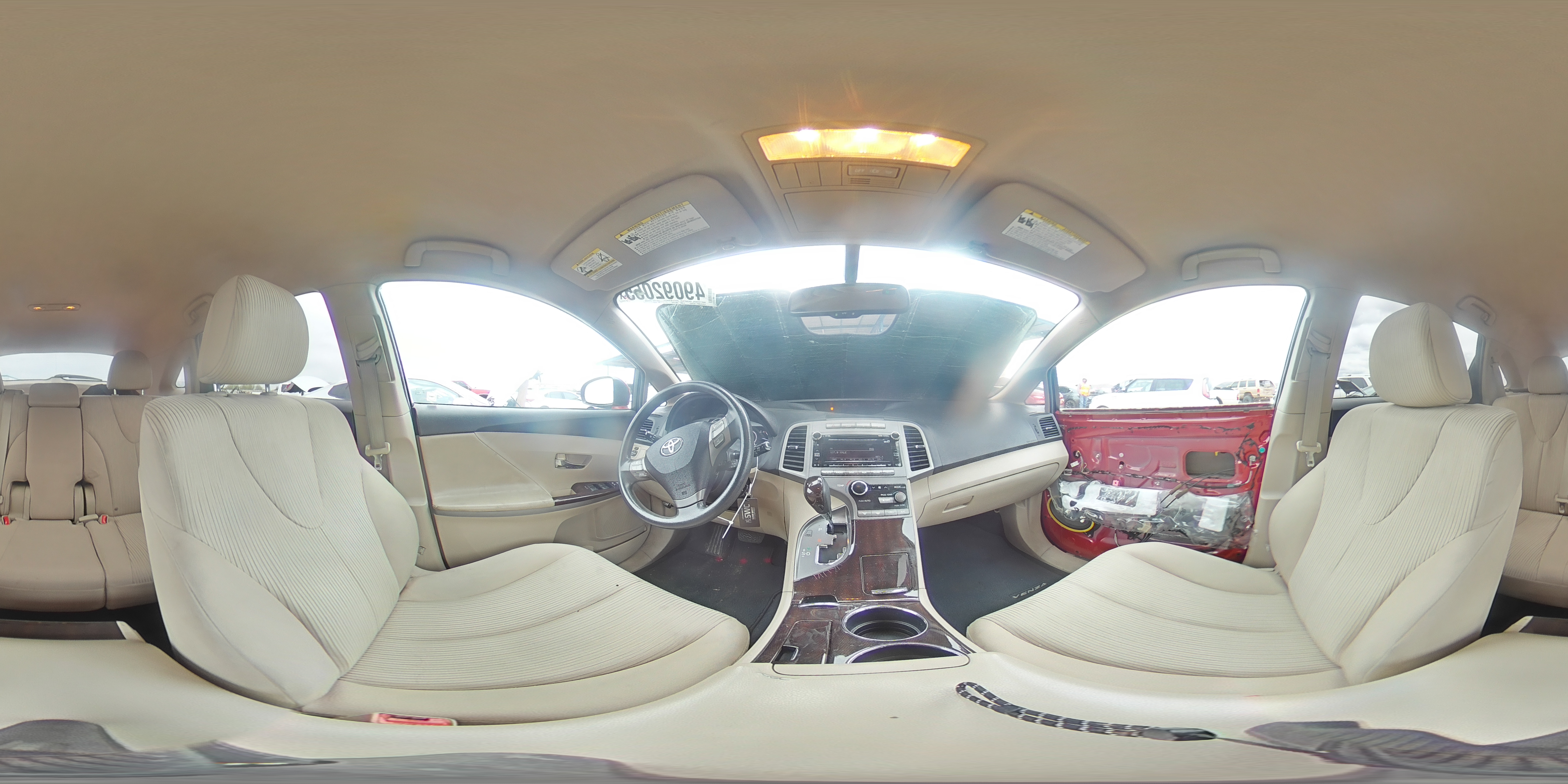 2012 Toyota Venza - Image 12